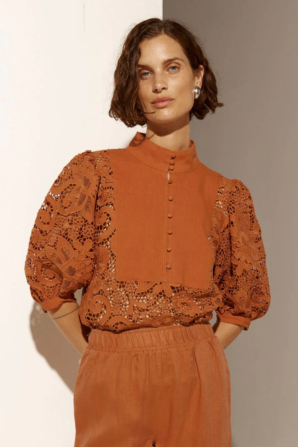 presence top - toffee lace