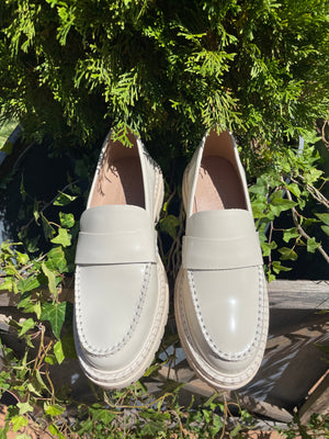 Ophelia Leather Loafer - Ivory