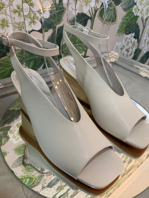 Gala Heel- Cashew