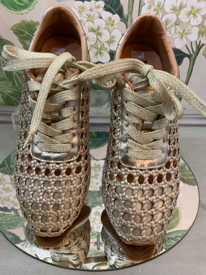 Gella Gold