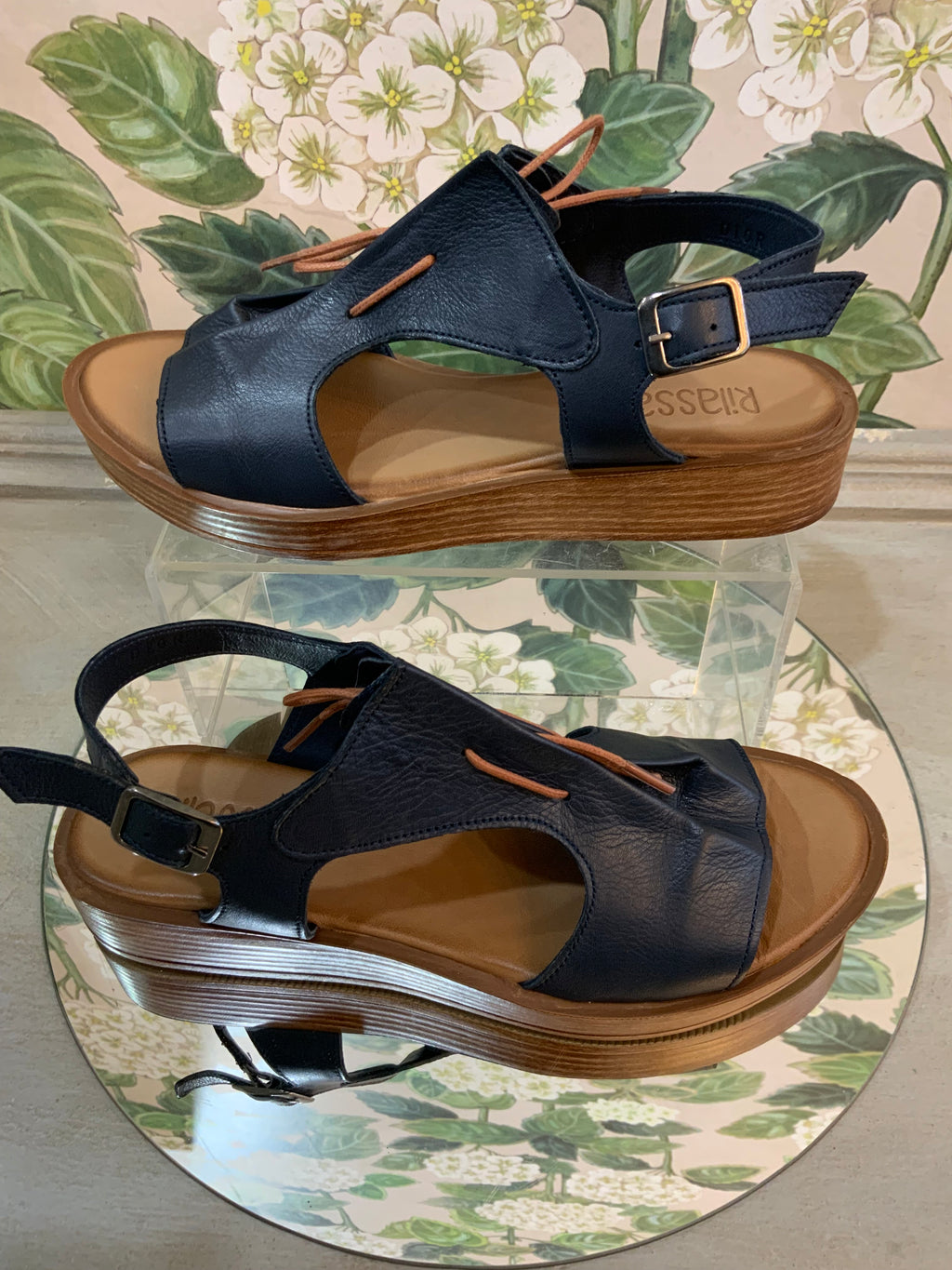 Dior- Navy
