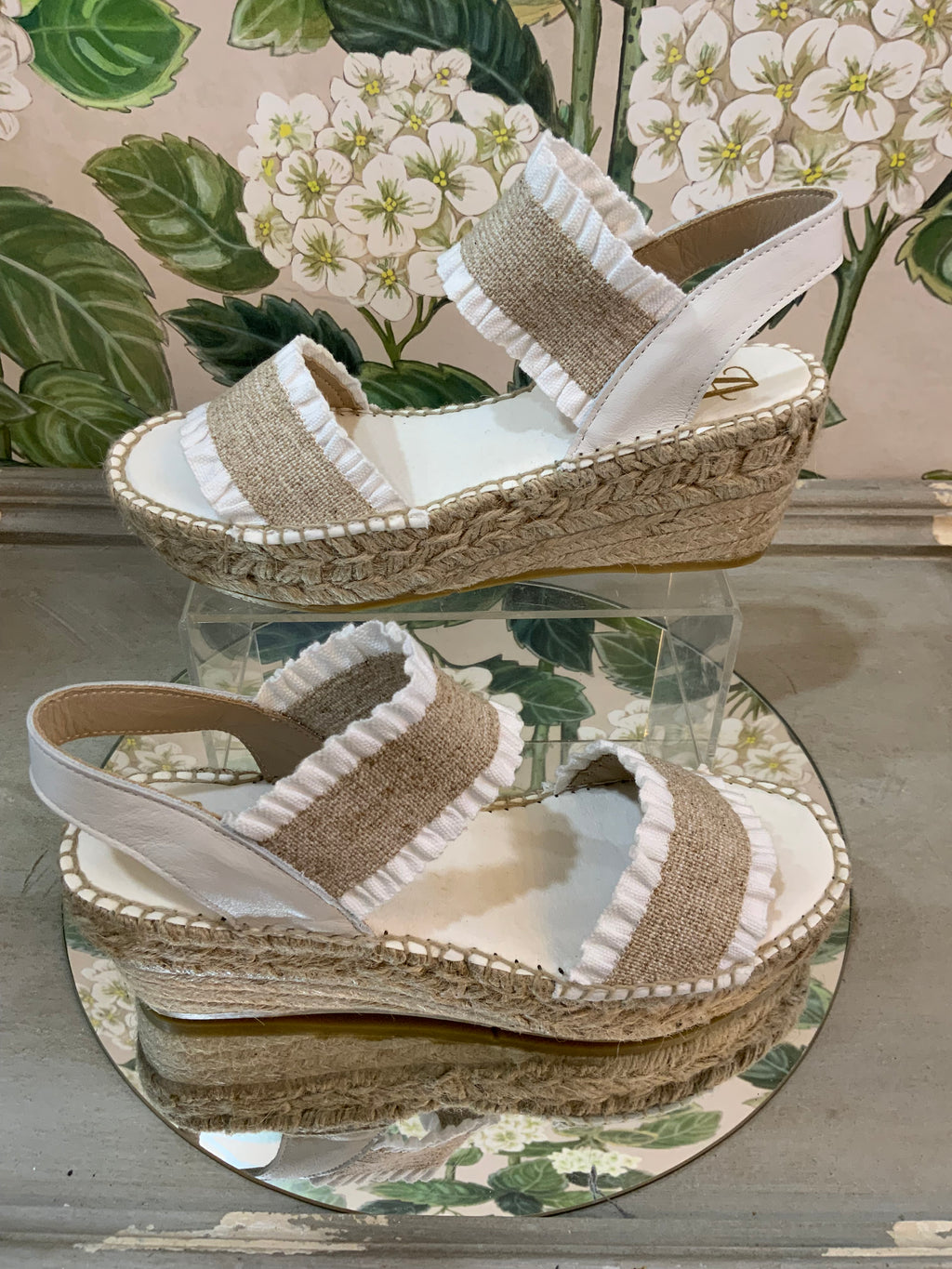 Paris Blanco