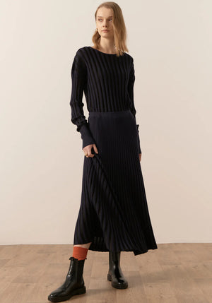 Atrium Ribbed Pleat Skirt - Navy/Black