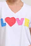 The V-neck Applique Love T-shirt - White/Multi